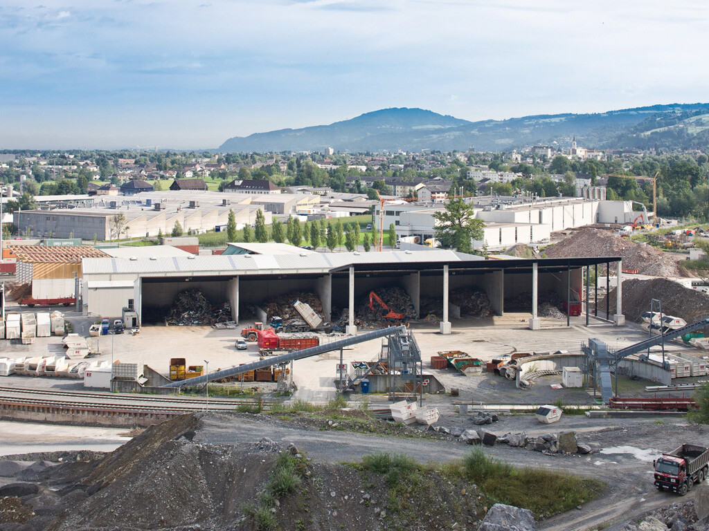 Shrub and tree cuttings Rhomberg Bau GmbH