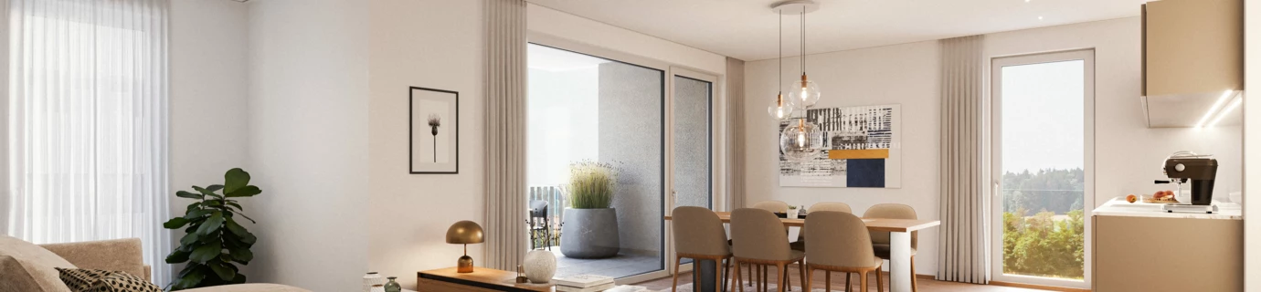 Modern eingerichteter Wohn- und Essbereich mit beigefarbenem Sofa, Holzboden und Zugang zu einem Balkon.