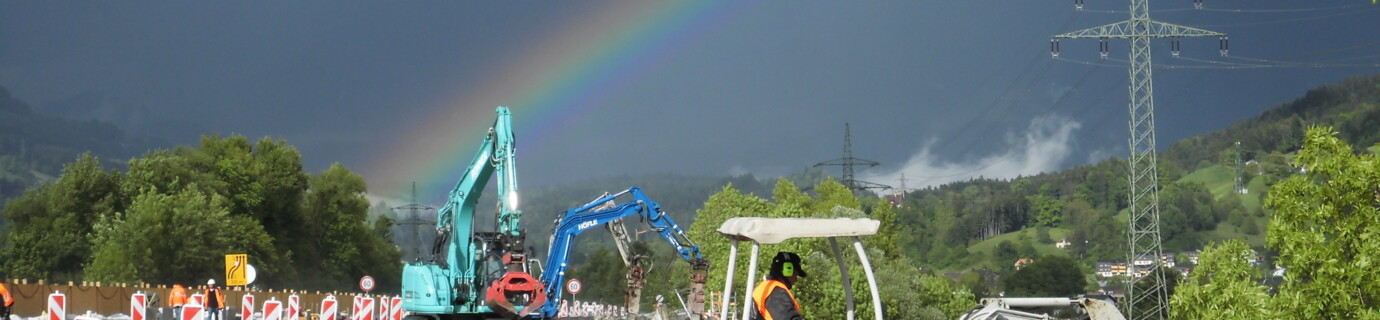 A 14 Rheintal/Walgau-Autobahn Instandsetzung Rhomberg Bau mit Regenbogen