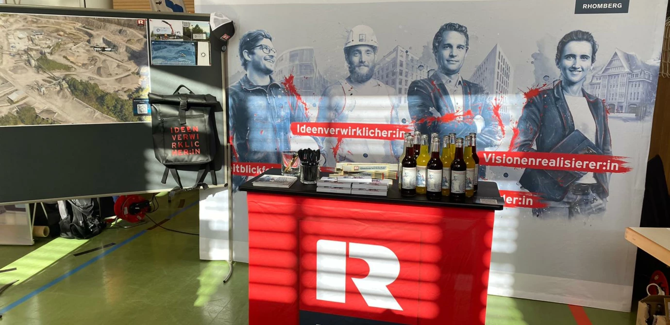 37740Messestand