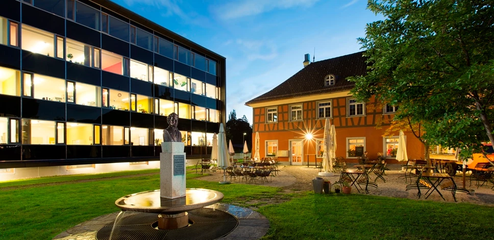 Rhomberg's Fabrik Aussenansicht 6