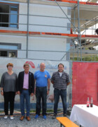 Baustellenhock statt Firstfeier