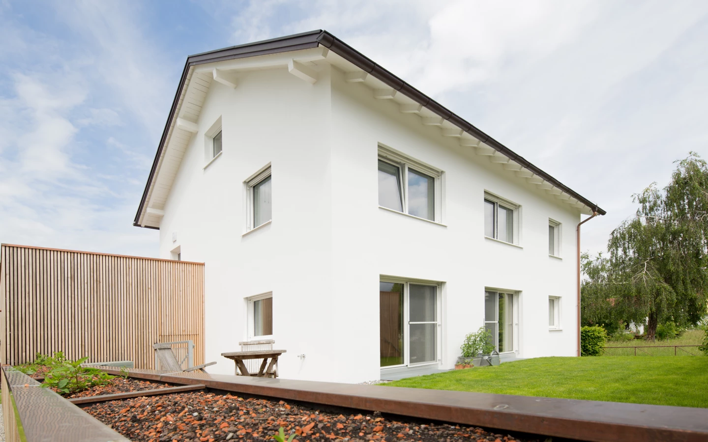Umbau Einfamilienhaus Greussing-Pallavicini Aussenansicht Umbau Einfamilienhaus Greussing-Pallavicini Aussenansicht