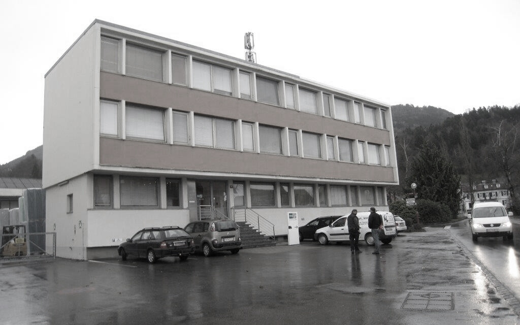 Bürogebäude Theodor Fries Sulz Generalsanierung Aussenansicht 2 Bürogebäude Theodor Fries Sulz Generalsanierung Aussenansicht 2