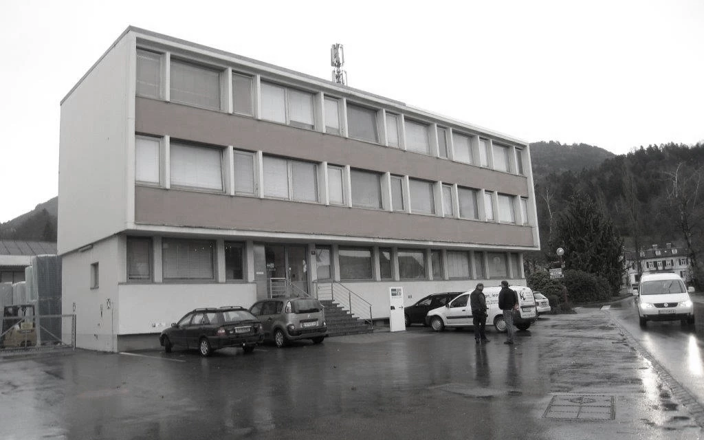 Bürogebäude Theodor Fries Sulz Generalsanierung Aussenansicht 2 Bürogebäude Theodor Fries Sulz Generalsanierung Aussenansicht 2