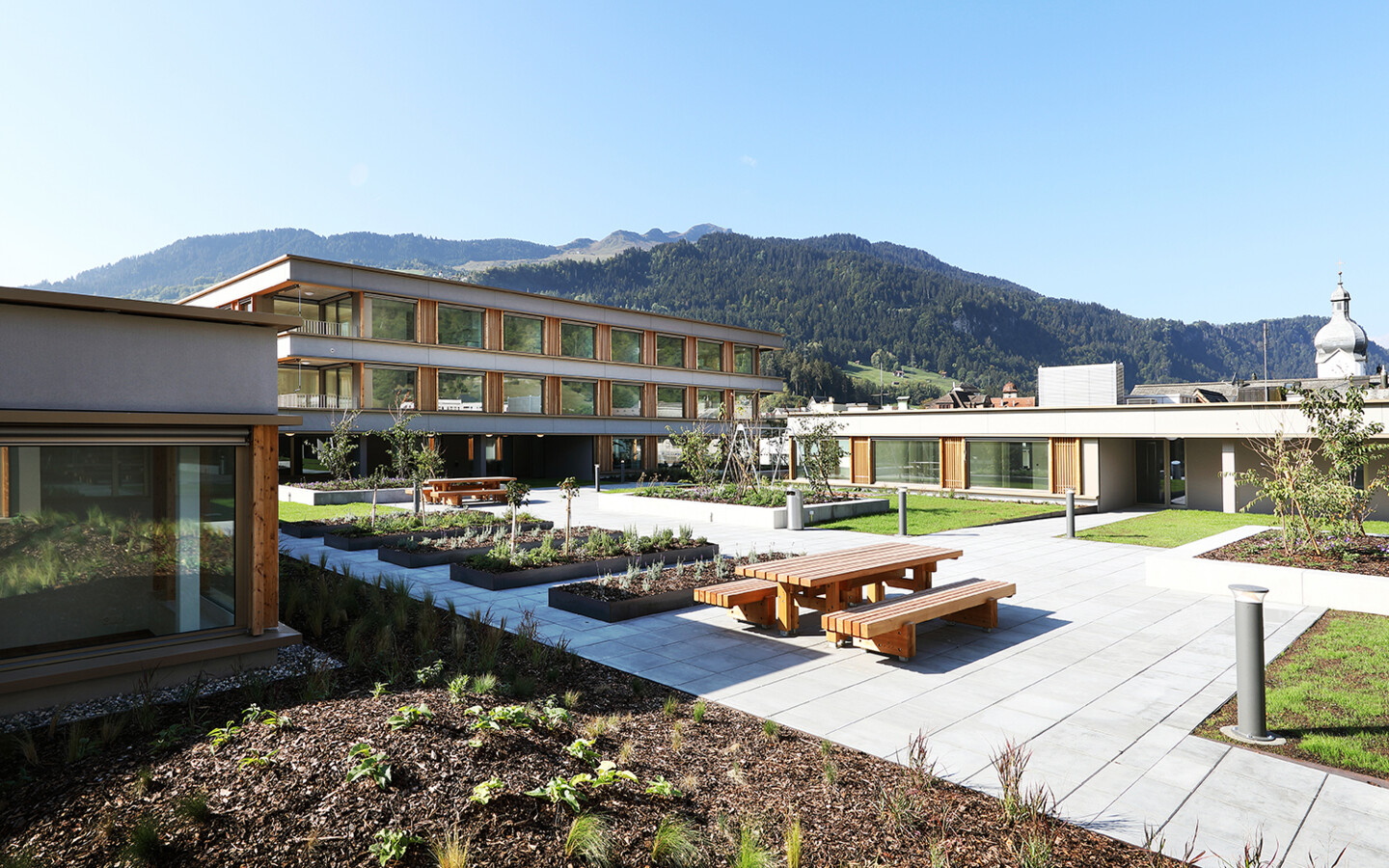 Wohn- und Geschäftshaus MARCAU, Ilanz-Glion Wohn- und Geschäftshaus MARCAU, Ilanz-Glion