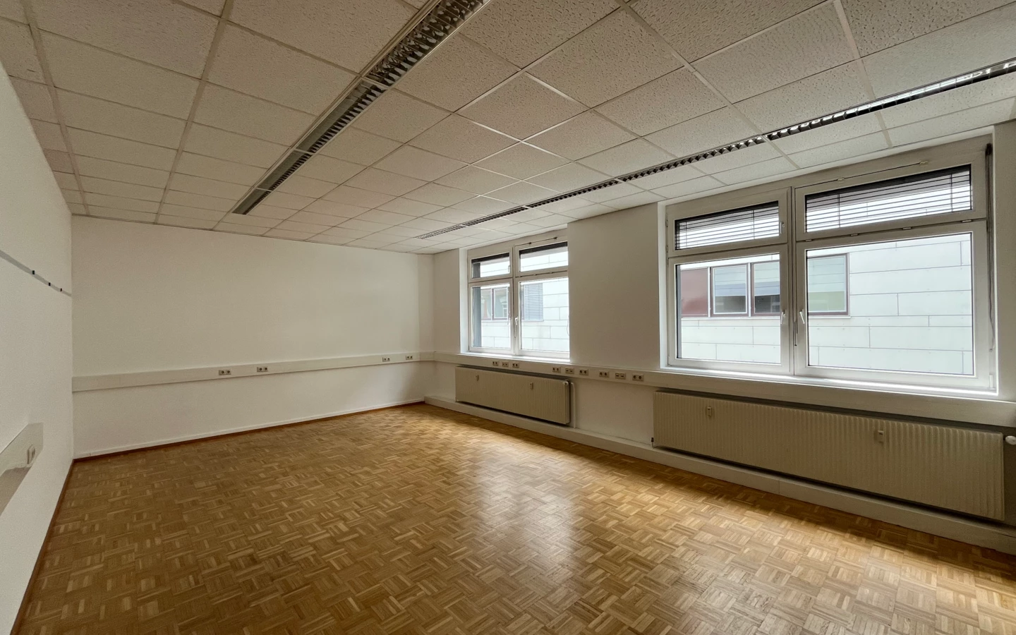 Top GR103_15 Top GR103_15