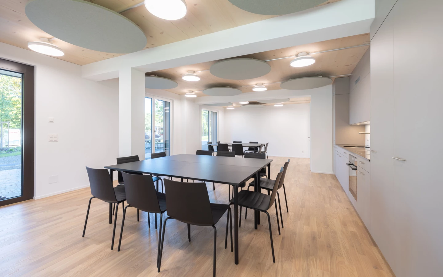 Anna-Heer-Strasse-Zuerich-innen_web (1)