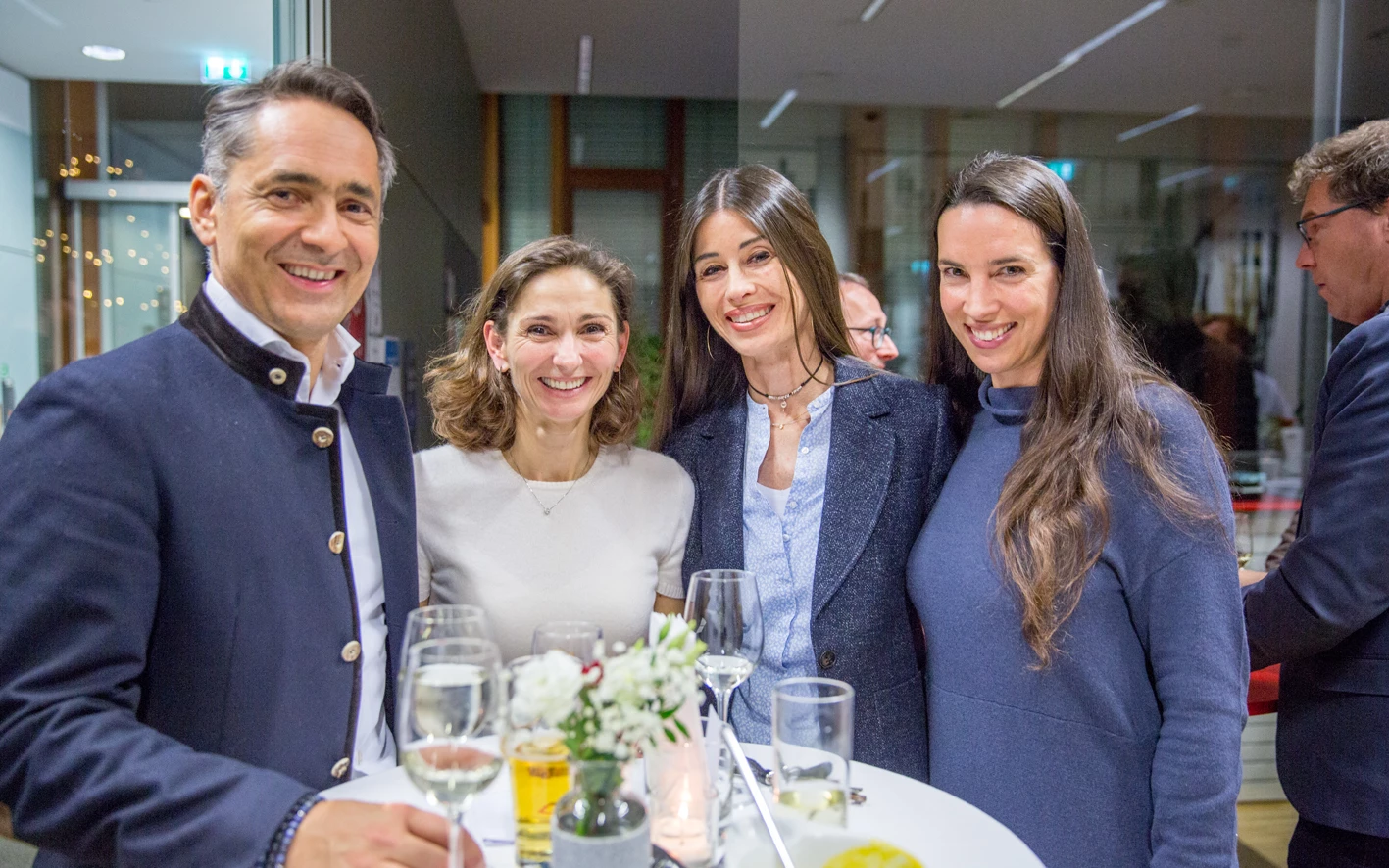 171206_Hubert_5_0_Geburtstag (126) 171206_Hubert_5_0_Geburtstag (126)