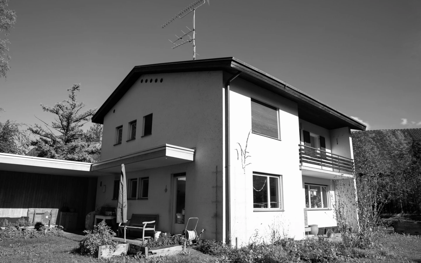 Generalsanierung-Einfamilienhaus-mit-Holzoptik-Dornbirn_vorher-6