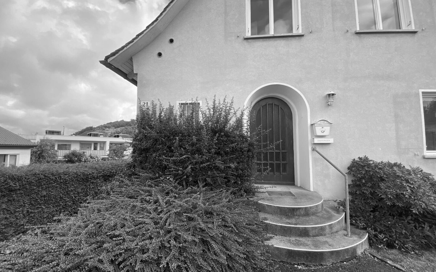 Generalsanierung-Einfamilienhaus-Dornbirn-Eingang-vorher Generalsanierung-Einfamilienhaus-Dornbirn-Eingang-vorher