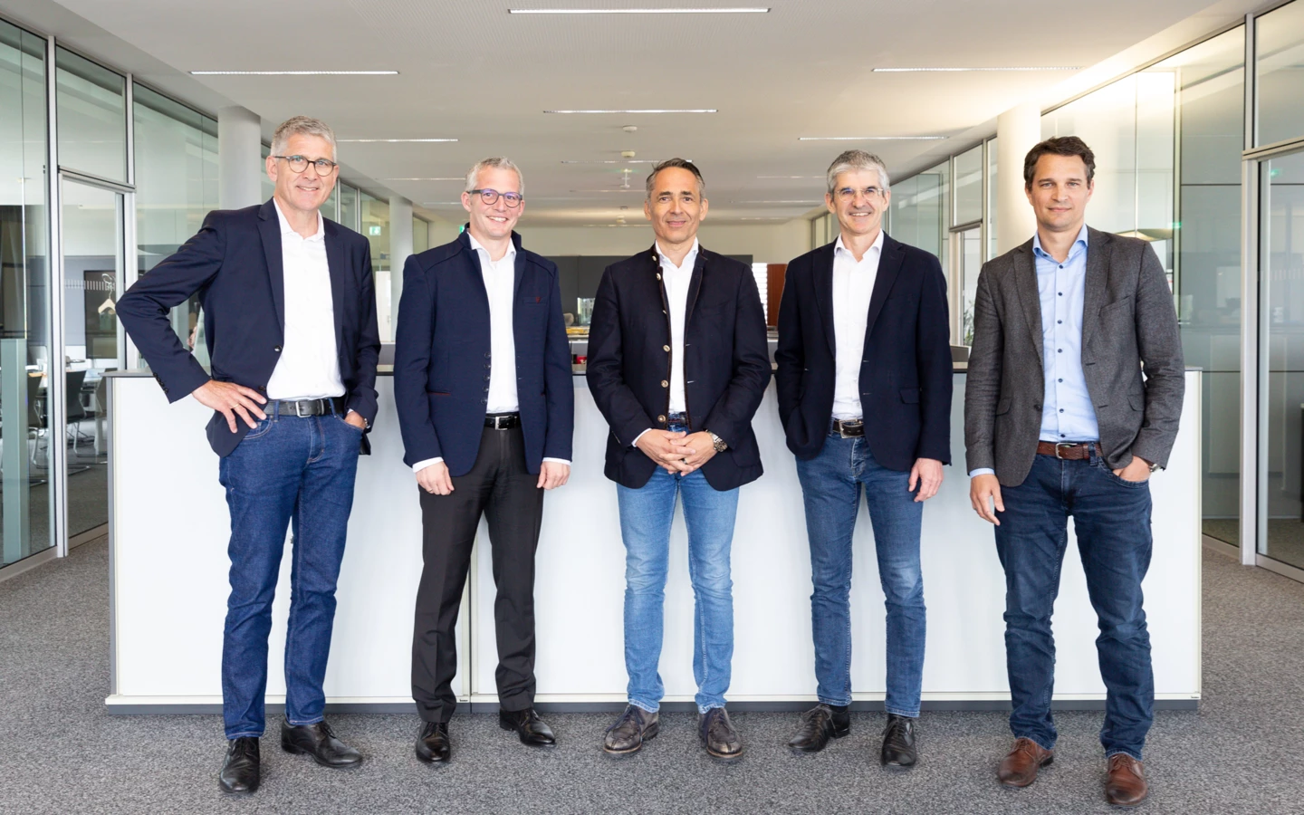 Leading the future of the Rhomberg Bau Holding and looking forward to reinforcement (from left to right): Martin Summer, Matthias Moosbrugger, Hubert Rhomberg, Ernst Thurnher, and Tobias Vonach.