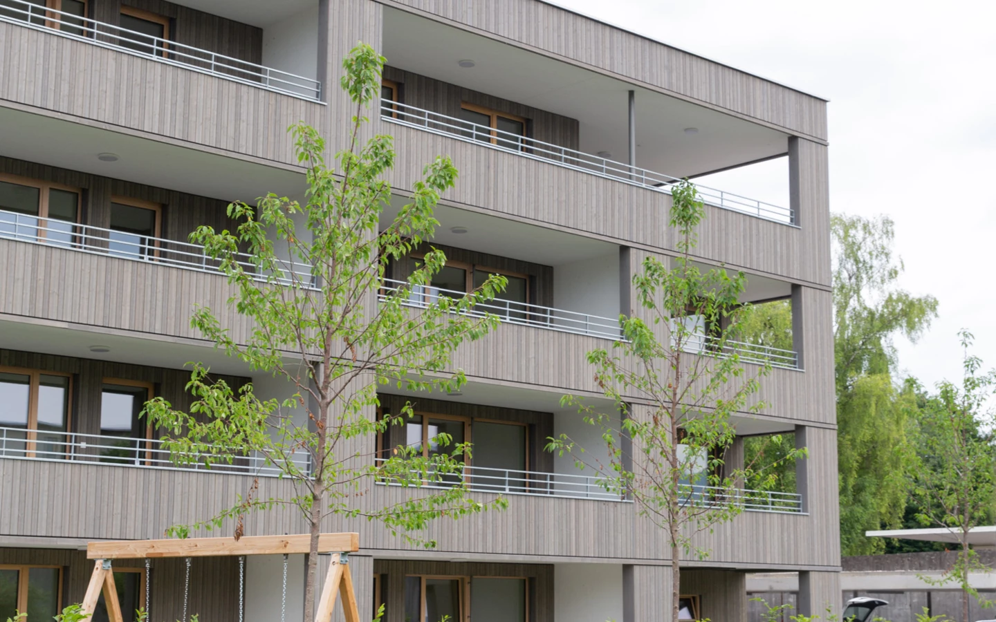 Auch Vorarlberger Privatleute bereichern den Wohnungsmarkt im Ländle: Hier die neue Anlage in der Lustenauer Blumenaustraße, in der 17 Mietparteien ein neues Zuhause gefunden haben.
