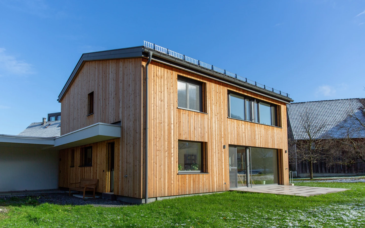 Generalsanierung-Einfamilienhaus-mit-Holzoptik-Dornbirn-2