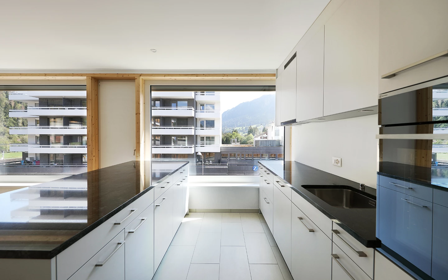 Wohn- und Geschäftshaus MARCAU, Ilanz-Glion Wohn- und Geschäftshaus MARCAU, Ilanz-Glion