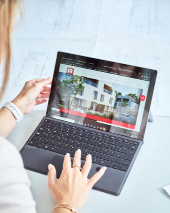 Microsoft Surface Website Closeup Plan Architekt