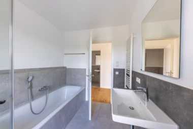 Badezimmer A.4.4+A.5.4 Badezimmer A.4.4+A.5.4