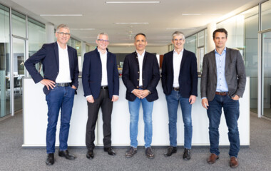 Leading the future of the Rhomberg Bau Holding and looking forward to reinforcement (from left to right): Martin Summer, Matthias Moosbrugger, Hubert Rhomberg, Ernst Thurnher, and Tobias Vonach. Leading the future of the Rhomberg Bau Holding and looking forward to reinforcement (from left to right): Martin Summer, Matthias Moosbrugger, Hubert Rhomberg, Ernst Thurnher, and Tobias Vonach.