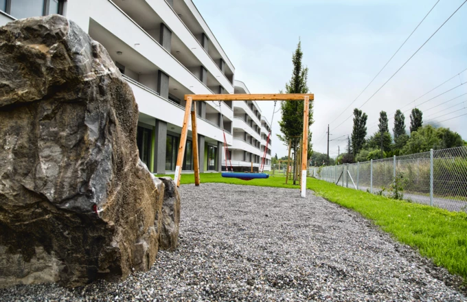 „Alles unter einem Dach“ – wenn Wohnraum und Kindergarten zu einer Einheit verschmelzen, ist buntes Treiben garantiert.