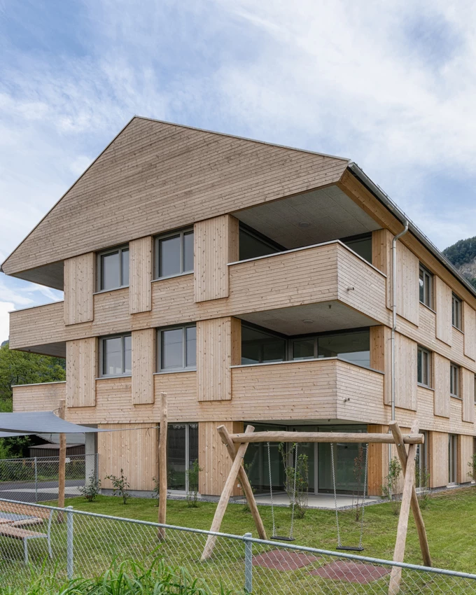 Neues Wohnen in Holz, Part I: Die Wohnanlage von WS und Rhomberg Bau in der Radetzkystraße, Hohenems. Foto: Julian Forte Fotografie