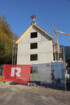 PA Wohnanlage Burgstraße, Hohenems - Firstfeier Am Ziel: Beim gemeinsamen Wohnbauprojekt von Alpenländischer Heimstätte und Rhomberg Bau in der Burgstraße, Hohenems, steht der Firstbaum.