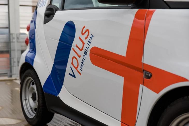 Immobilienverwaltung vplus Sticker für Auto