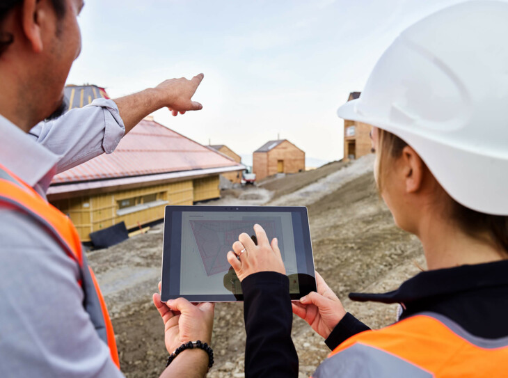 Digitalisierung am Bau Projektleiter Tablet Digitalisierung am Bau Projektleiter Tablet