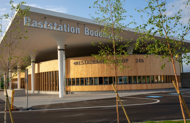 Die neue Raststation Bodensee Hörbranz hat am 3. Juli 2018 offiziell ihren Betrieb aufgenommen.