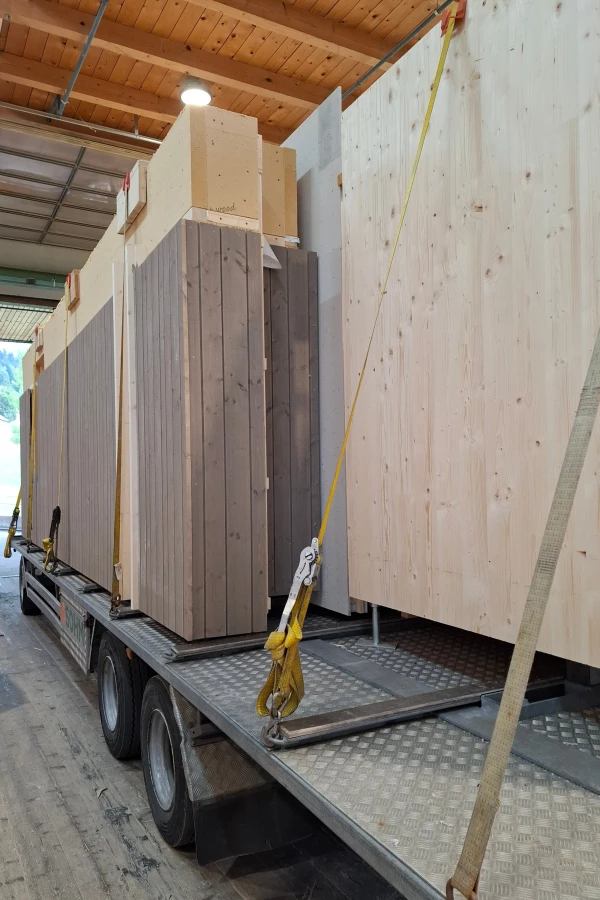 Haus B Abbund Holzbau Wände