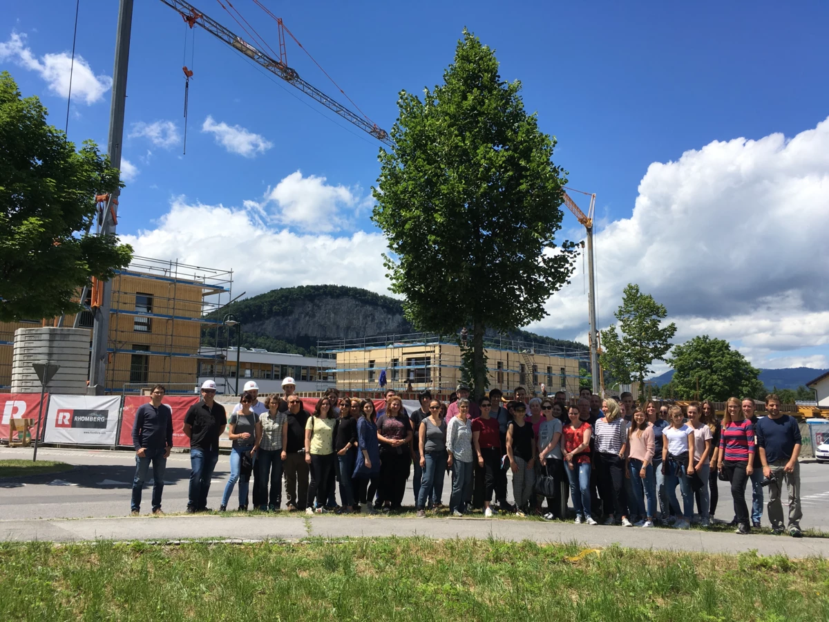 Stuttgarter Architektengruppe besichtigte die WA Blattur in Götzis