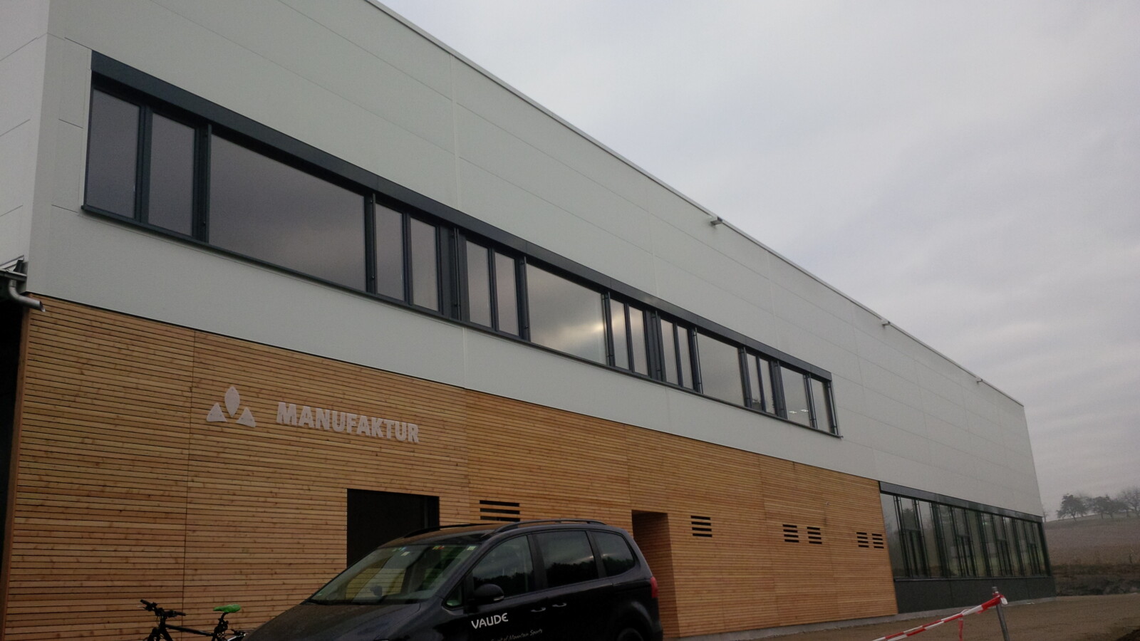 Produktionshalle Vaude in Tettnang Obereisenbach, Deutschland Produktionshalle Vaude in Tettnang Obereisenbach, Deutschland