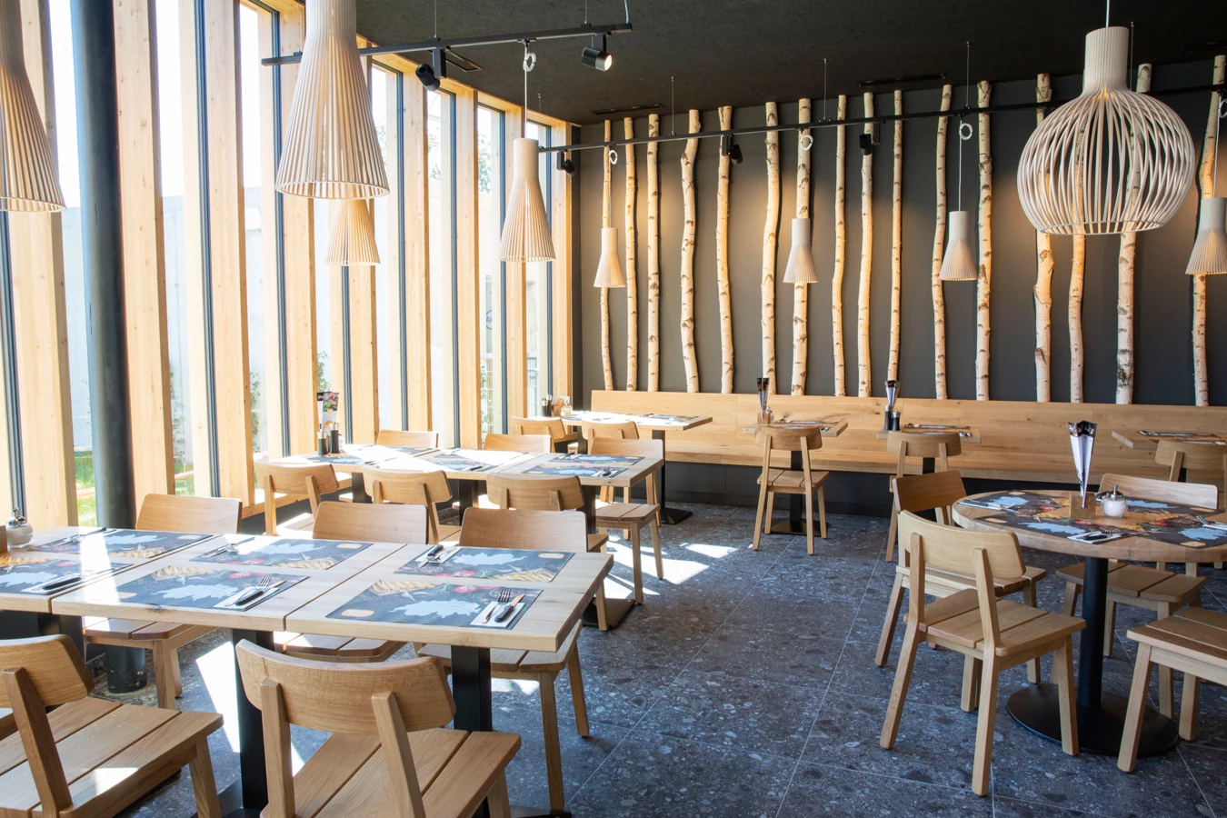 Innenbereich der Raststation Bodensee Hörbranz Innenbereich der Raststation Bodensee Hörbranz