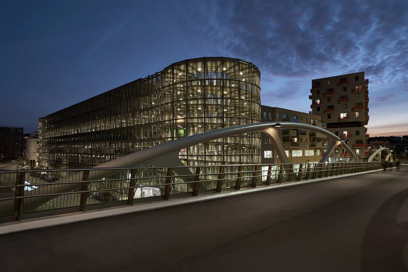Als Hauptparkplätze für das Quartier werden die Hochgaragen “Hauptbahnhof 1&2” überwiegend den lokalen Bedarf decken.