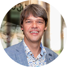 Joachim Naegele rundes Profilbild für Web Joachim Naegele rundes Profilbild für Web