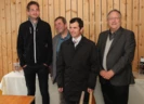 Freuten sich über ein gelungenes Fest - und ein gelungenes Projekt: Lukas Dobler, Bauleiter bei Rhomberg Bau, Erich Mayer, Geschäftsführer der Wohnbauselbsthilfe, Bürgermeister Martin Summer und Pfarrer Wilfried M. Blum (v. l. n. r.).